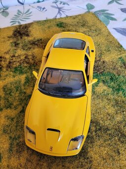 Modely aut Burago 1:18 a 1:16 výroba Itálie - 8