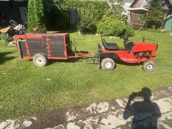 zahradní traktor - 8