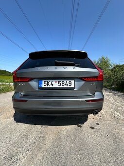 Volvo V60 D3 Momentum 2.0 diesel │ 2020 - 8