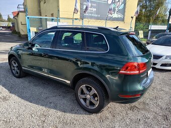 Volkswagen Touareg 3,0TDI  4Motion V6 ČR 1 maj DPH - 8