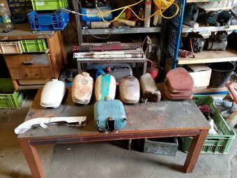 Náhradní díly - 8