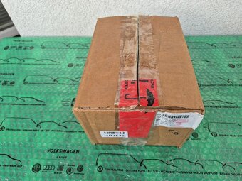 přední levá mlhovka Škoda Octavia II RS,SCOUT 1C0941699B - 8