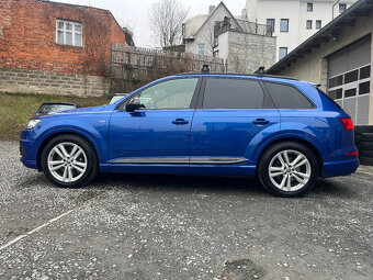 AUDI SQ7  4,0 D V8 320 Kw 7 MÍST PANORAMA - 8