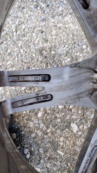 Alu kola 5x112 - 8