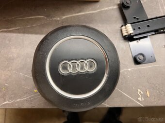 Audi palubní deska,airbag,čelní stěna - 8