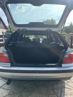 BMW E36 TOURING - 8