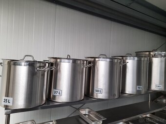 NEREZOVÉ HRNCE MALE VELKE od 25 do 130 L - 8