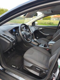 Ford Focus 2012 Titanium - 8