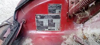 Škoda octavia veterán prodám. - 8