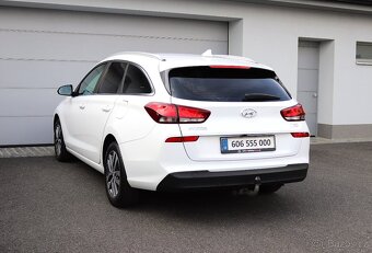 HYUNDAI I30 - AUTA na splátky BEZ registrů a příjmu - 8