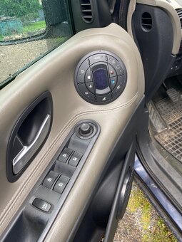 Renault Espace IV 2.2 dCi 110 kW – r. 2003 - 8