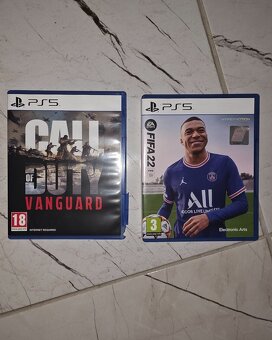 Prodám ps5 + VR2 virtuální realita - 8