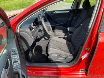 VW Golf 6 1.6 MPI 75kw,1.majitel,serviska,STK 5/2027 - 8