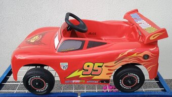 šlapací auto Disney CARS Blesk McQueen - 8
