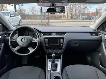 Škoda Octavia, 2.0 TDI 110 kW DSG, navigace - 8