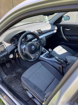 BMW řada 1 E87 118i - 8