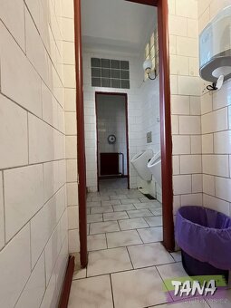 Prodej domu s restaurací a dvěma byty v Meziměstí - 8