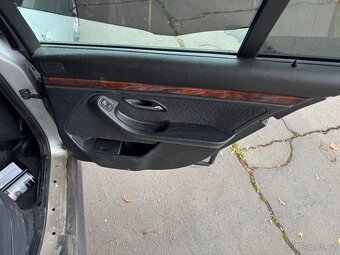 Interiér BMW e39 - 8