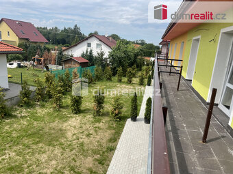 Podnájem bytu 1kk v novostavbě s předzahrádkou či balkónem v - 8