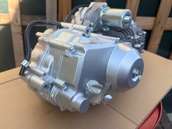 KOMPLETNÍ NOVÝ MOTOR ATV 125ccm (1+1) - 8