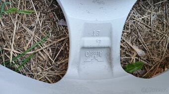4x108 R15 7J ET25 - 8