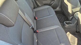 Prodám Škoda Rapid 1.4 TDI 66KW - DSG - 8