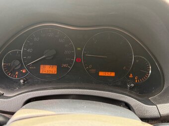 Toyota avensis 2.0D 83kw - 8