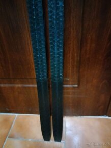 Prodám úplně nové běžky KIDS SABLE 120cm dlouhé. - 8