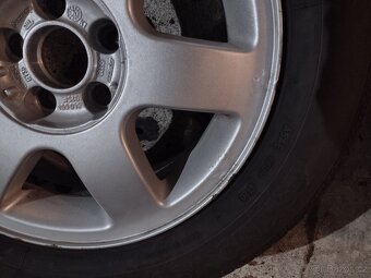 ALU kola 5x100 R15 195/65 zimní - 8