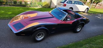 Prodám CHEVROLET CORVETTE C3 Stingray 1974 MANUAL - 8