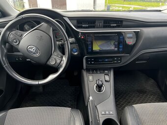 Toyota Auris 1,8 Hybrid - 8