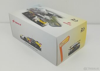 1:18 Spark Corvette C7.R 24h Le mans 2015 - 8