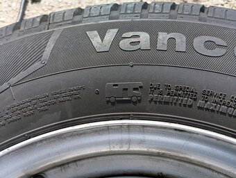 Continental Vanco Camper  215/70 R15 CP 109R - 8