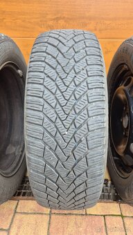 Originál VW 16" kola se zimními pneu Continental - 8