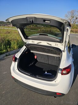 Mazda 3 2.0 Skyactiv-G 88 kW - 8