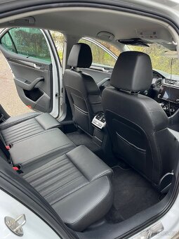 Škoda Superb L&K rv.2018 - 8