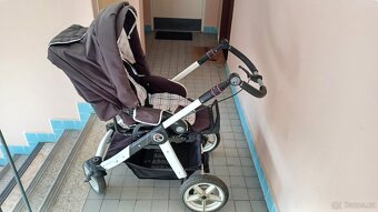 Kočárek s ruční brzdou - 8