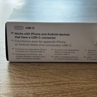 Gamepad Backbone One USB-C (zánovní, černý) - 8