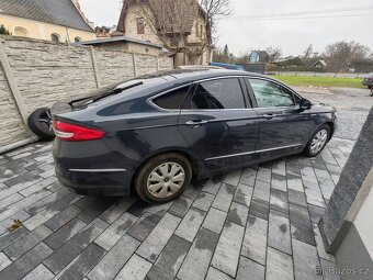 Ford Mondeo Vignale 2.0TDci,140kW AWD 2019 - 8