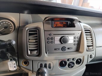 Opel Vivaro Trafic 2.0 DCi long 84kw 5míst tažné - 8