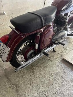 JAWA 350 - 8