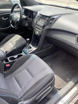 Hyundai i30 combi - 8