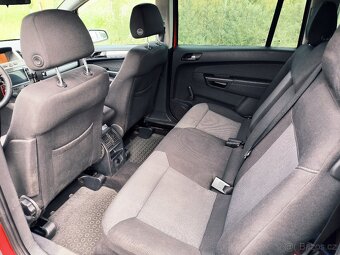 Opel Zafira B 1.8 103kW 7 míst dálnička do 4/26 - 8