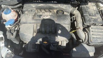 Škoda octavia 1.6MPI - 8