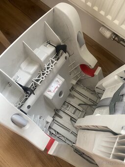 Autosedacka Britax - 8