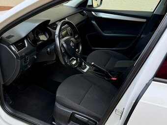 OCTAVIA III,TDI,PO SERVISU ZA 45000Kč,ZIMNÍ SADA,ČR,ELEGANCE - 8