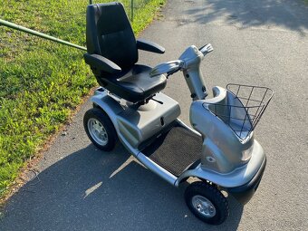 Čtyřkolový elektrický skútr pro seniory Afikim - 8