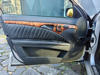 Mercedes Benz W211 E270 CDI - pěkná výbava - 8