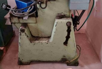 Ruský excentrický lis K2324D, rok výroby 1970 - 8