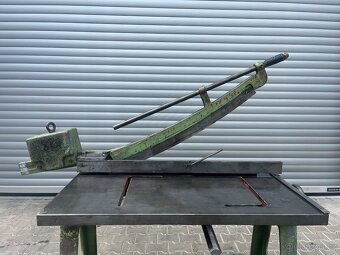 Nůžky tabulové 1000/2 - 8